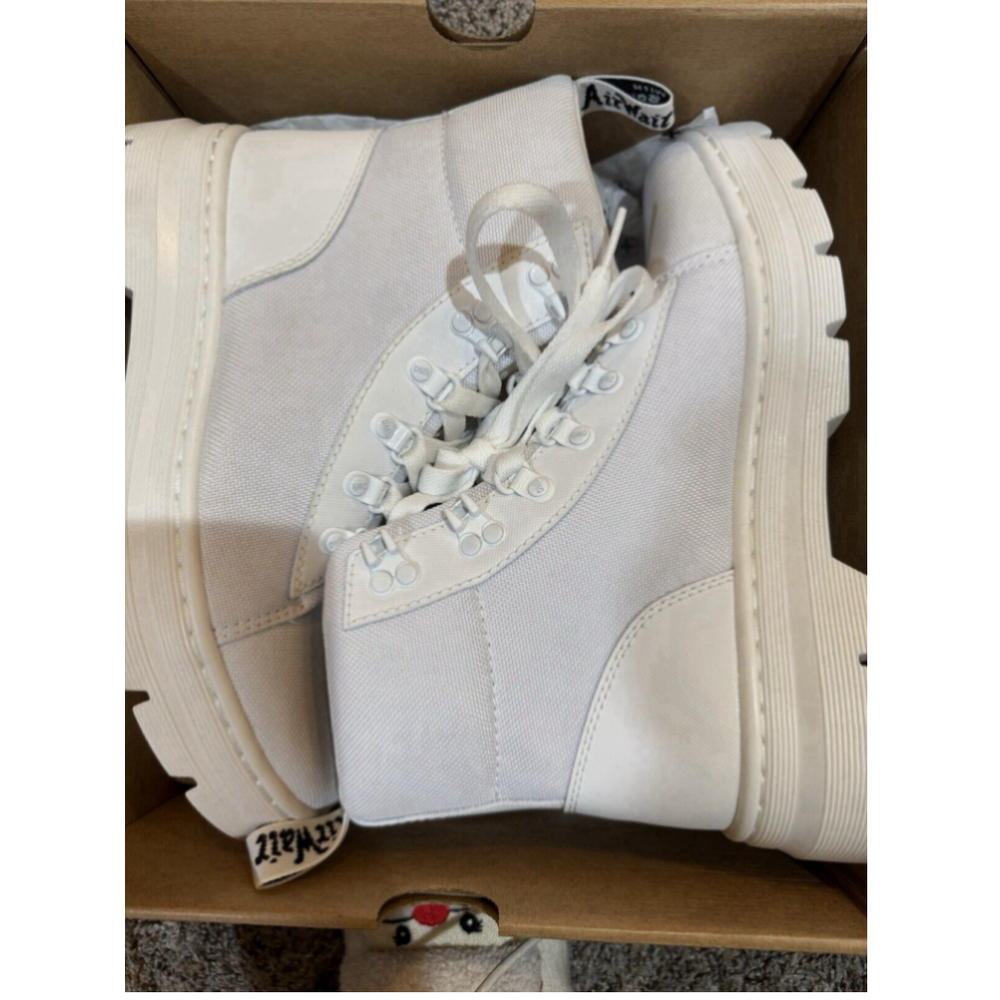 Dr. Martens Combs Women's Poly Casual Boots White Size 8 - NEW